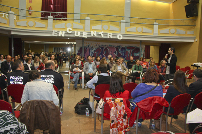 Paterna celebra un Encuentro Comunitario para favorecer la convivencia en Santa Rita