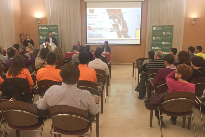 Paterna acoge la Gala de trofeos del II Circuit Caixa Popular Running Solidari