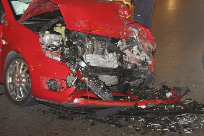 Tres jóvenes heridas en un accidente de tráfico a la altura de La Coma