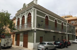 Compromís solicita que el Casino de la plaza del pueblo sea un centro social