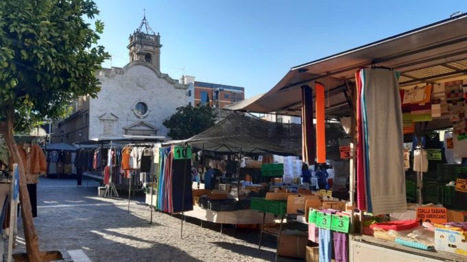 Paterna amplia la suspensión de la tasa de ocupación de vía pública del mercadito ambulante