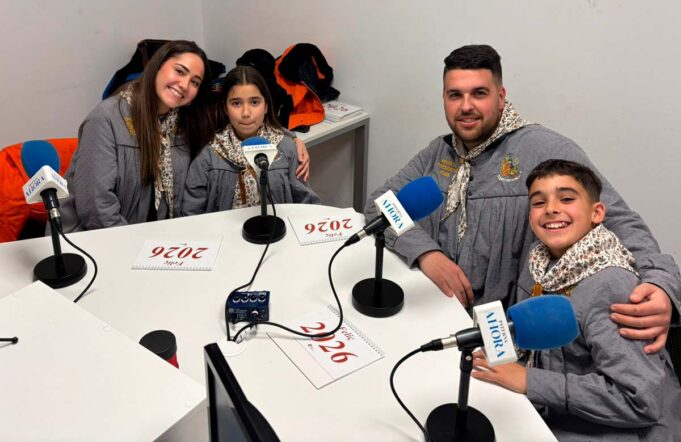 La Falla Gran Teatro mantiene su identidad naranja y su espíritu de barrio