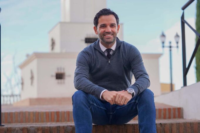Juan Antonio Sagredo: «Paterna vive unas Fallas únicas con cinco días de mascletaes y el estreno del Museo Fallero»