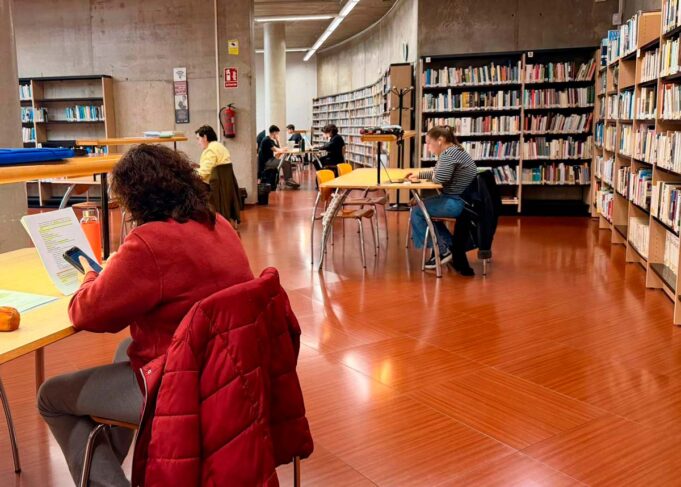 Paterna activa el «modo exámenes» con bibliotecas y salas de estudio abiertas ininterrumpidamente