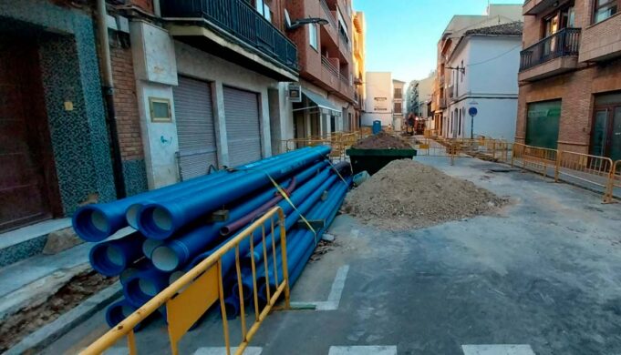 Veolia finaliza el cambio de la red de saneamiento en la zona centro de Xirivella y mejora la conexión del Parque Pablo Iglesias