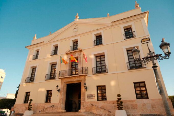 Paterna mantiene la deuda cero por cuarto año consecutivo, congela el IBI y consolida una década de estabilidad económica y fiscal