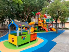 El parque infantil del Bigotes del barrio de Campamento estrena nueva imagen y nuevos juegos tras su renovación integral